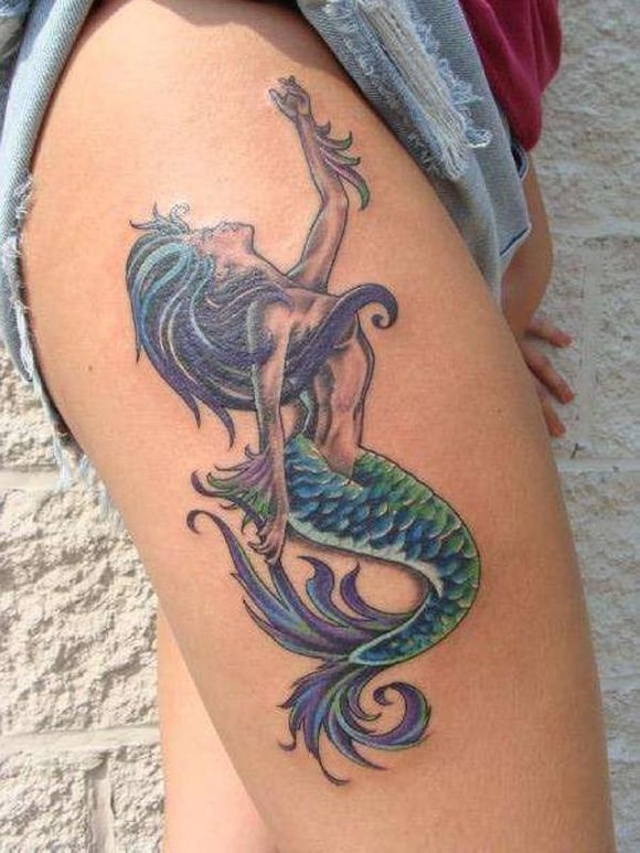 fascinating-mermaid-tattoo-on-thigh