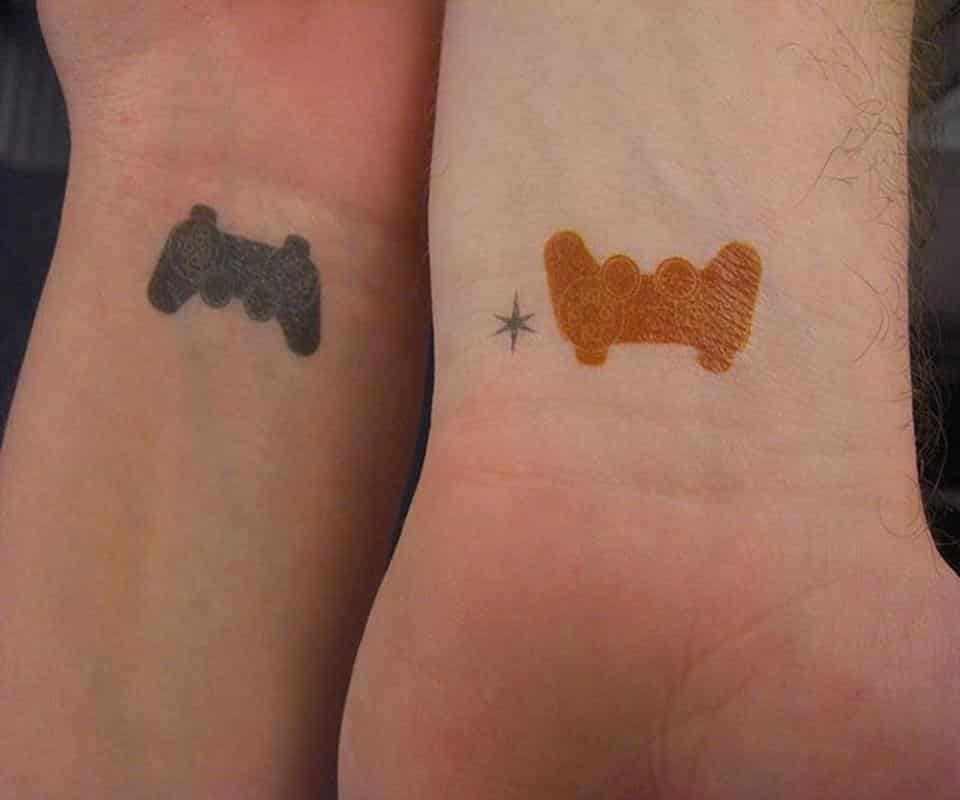 games-geek-matching-couples-tattoos